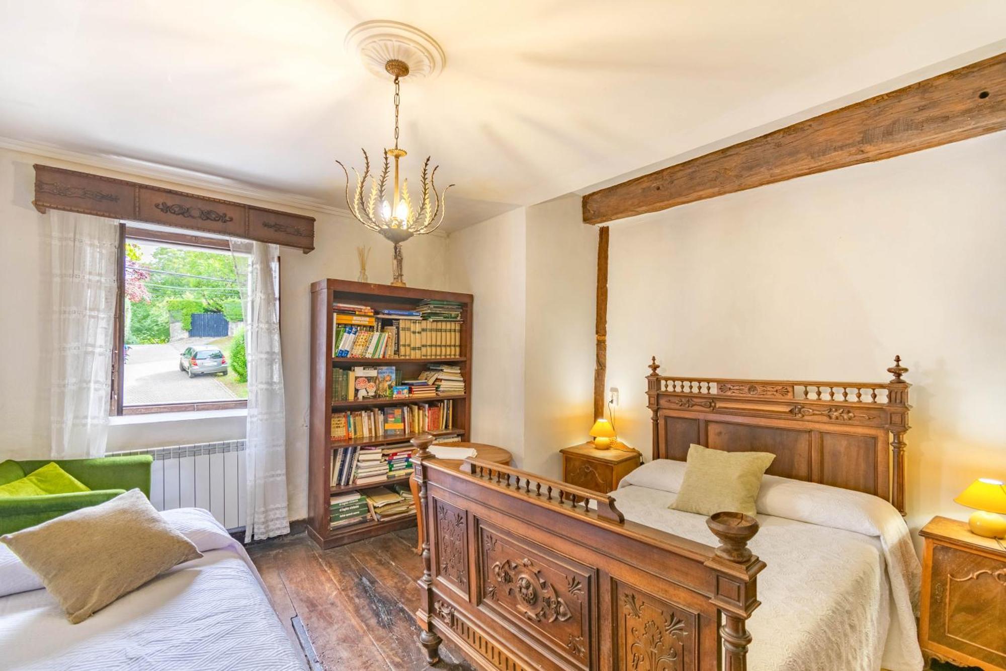 Casa Rural Arotzenia, Hogar Rustico En Pleno Valle De La Ulzama Lizaso 외부 사진